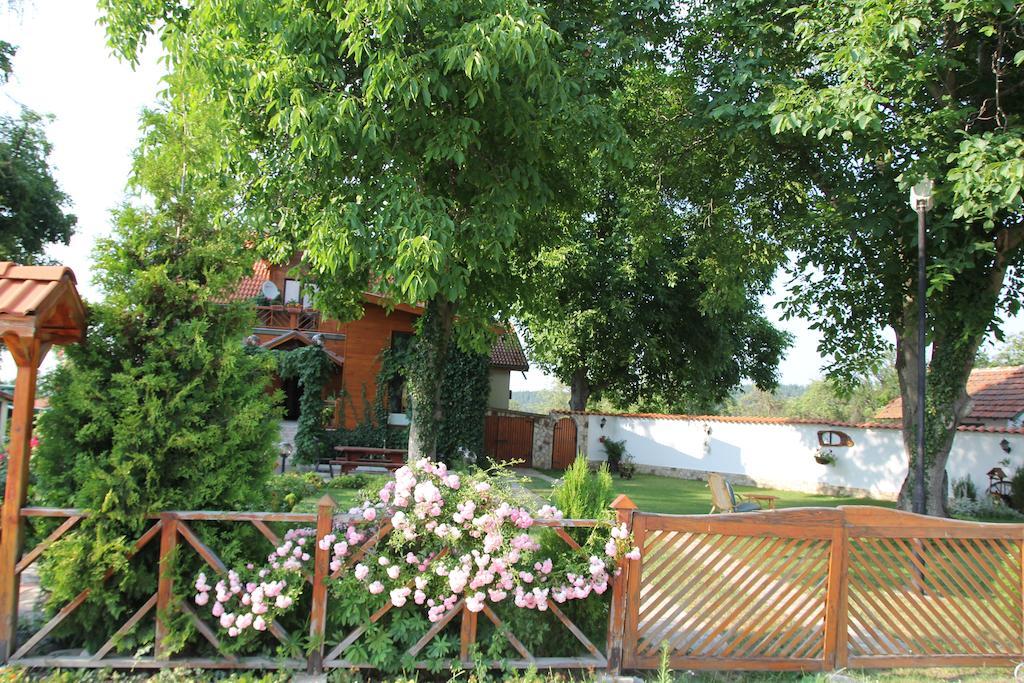 Orehite Guest House Σάμοκοβ Εξωτερικό φωτογραφία
