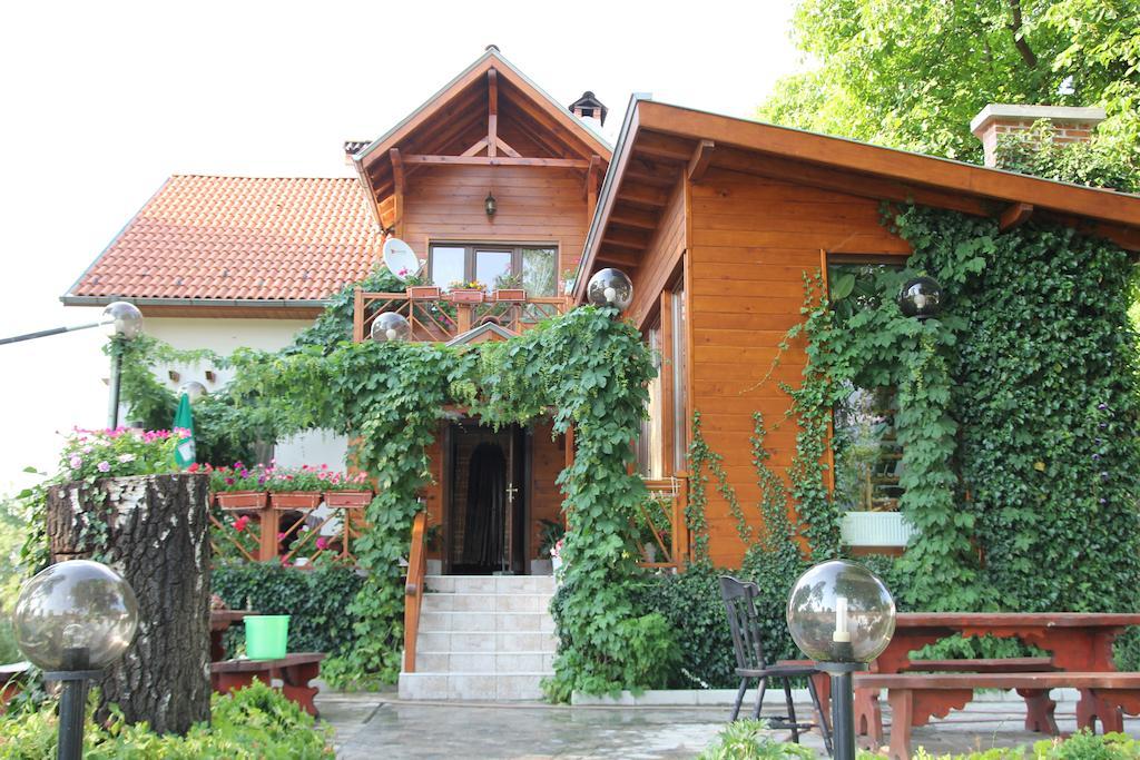 Orehite Guest House Σάμοκοβ Εξωτερικό φωτογραφία